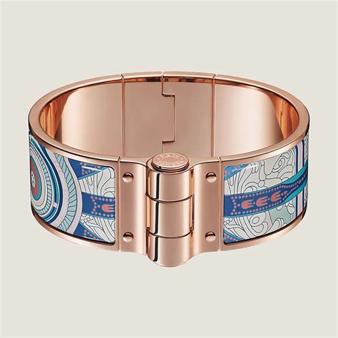 hermes balade en berline hinged bracelet|Hermes Paris Balade en Berline Blue Pink Enamel Hinged .